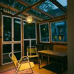 The Upholstery Tinyhouse Deluxe Eco Kreativ Citynah Chemnitz