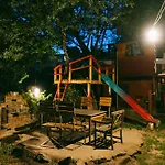Daire The Upholstery Tinyhouse Deluxe Eco Kreativ Citynah *