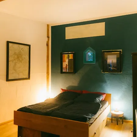 The Upholstery Tinyhouse Deluxe Eco Kreativ Citynah Chemnitz