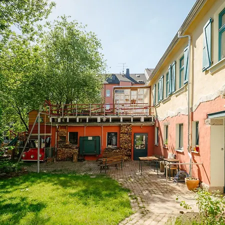 The Upholstery Tinyhouse Deluxe Eco Kreativ Citynah * Chemnitz