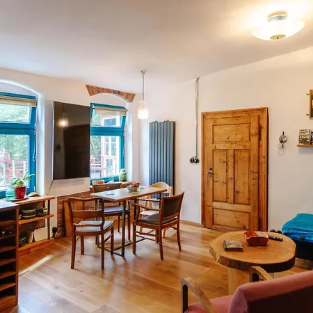 Apartment The Upholstery Tinyhouse Deluxe Eco Kreativ Citynah *