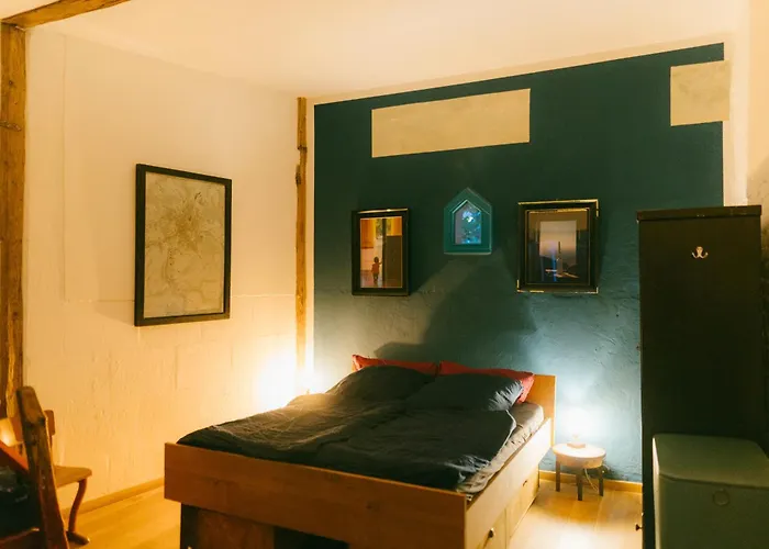 The Upholstery Tinyhouse Deluxe Eco Kreativ Citynah Chemnitz