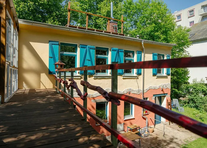 The Upholstery Tinyhouse Deluxe Eco Kreativ Citynah Apartament *